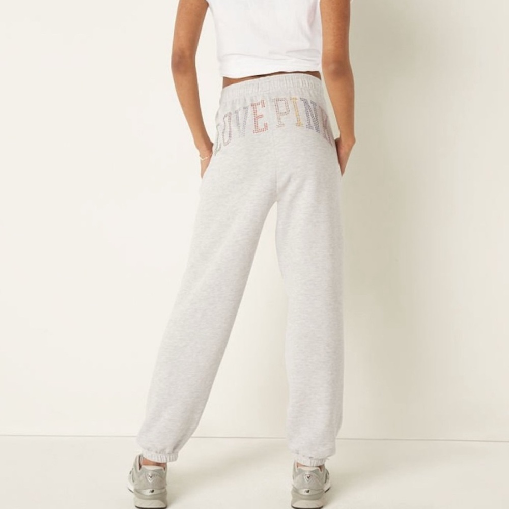 PINK Everyday Lounge Campus pant heather grey rainbow bling Medium